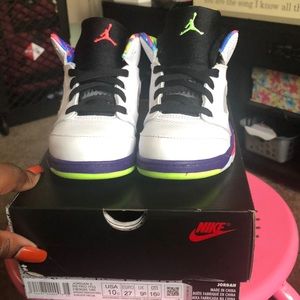 Jordan retro 5. White, ghost green, court purple